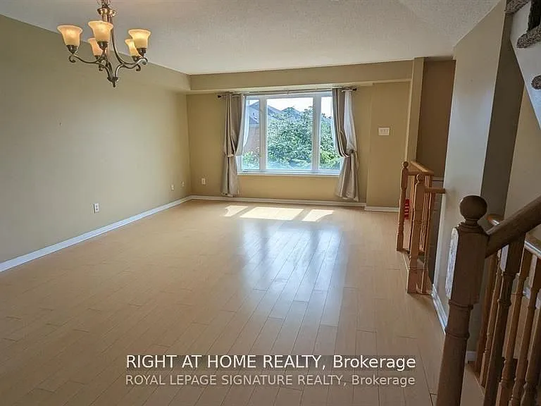 4869 Half Moon Grv #27 — Photo 5
