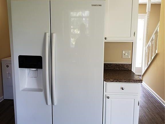 5th image of 226 Colemans Bluff Dr