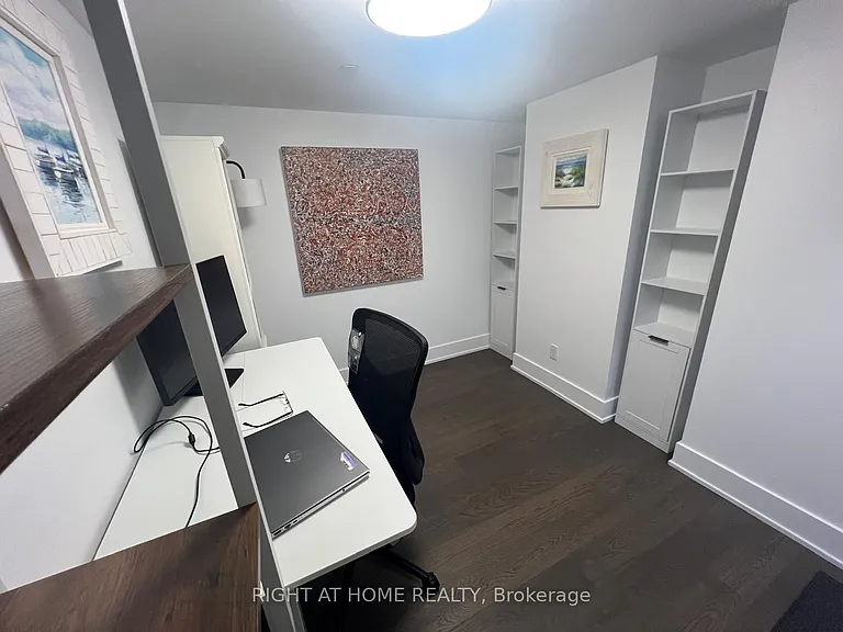 200 Bloor St W #1604 — Photo 26