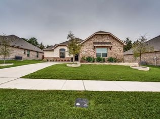 4022 Spring Grove Rd, Midlothian, TX 76065