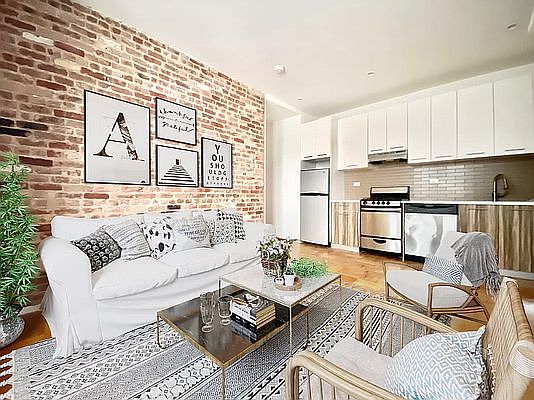 1st image of 580 Saint Nicholas Ave Basement 1