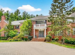 451 Wellesley St, Weston, MA 02493