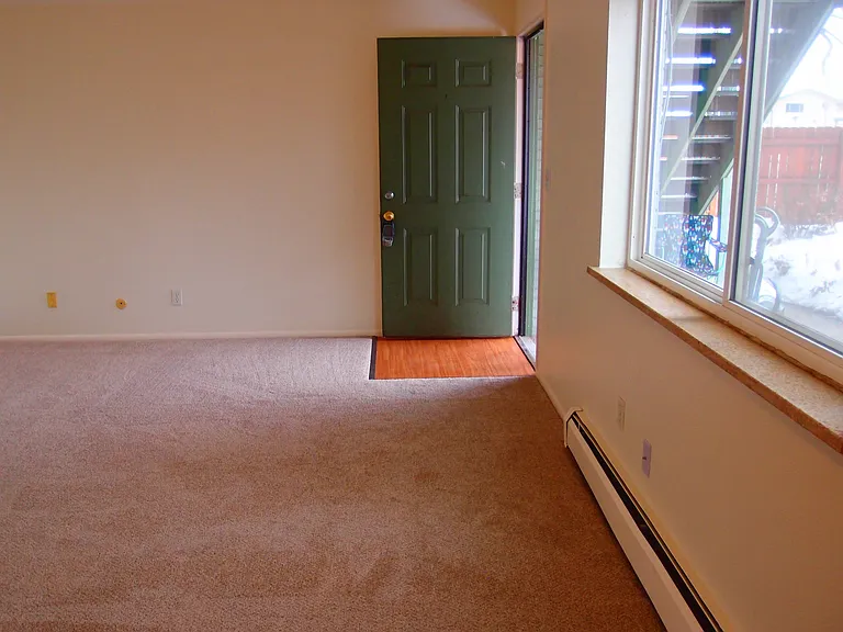 2437 Spruce street — Photo 20