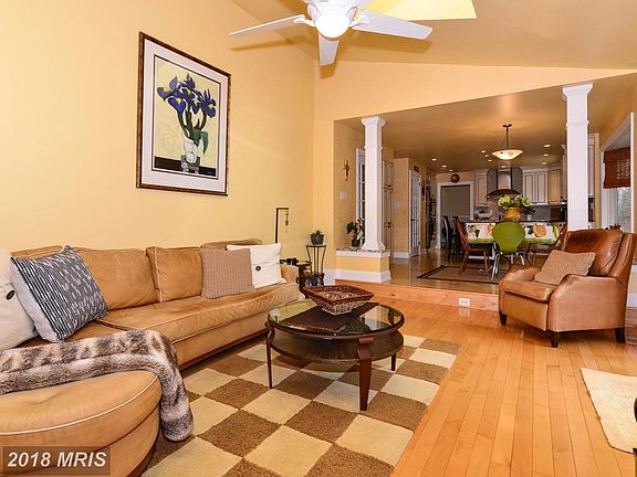 Bright Family Room w/ fireplace
