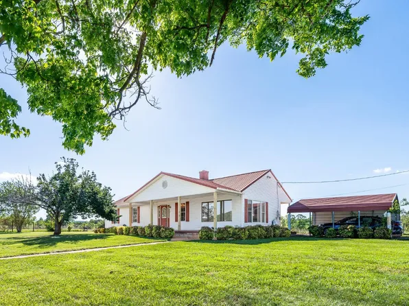 757 Galilee Rd, Gladstone, VA 24553
