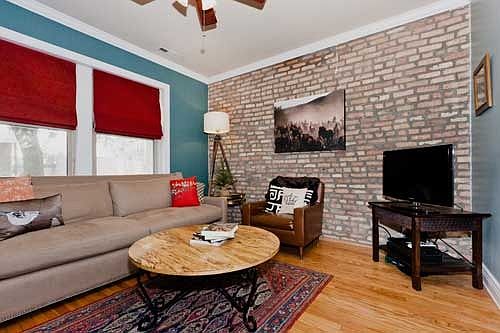 3rd image of 2153 W McLean Ave APT 1