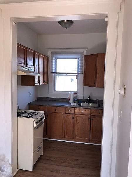 2nd image of 155 Shaw St APT 2
