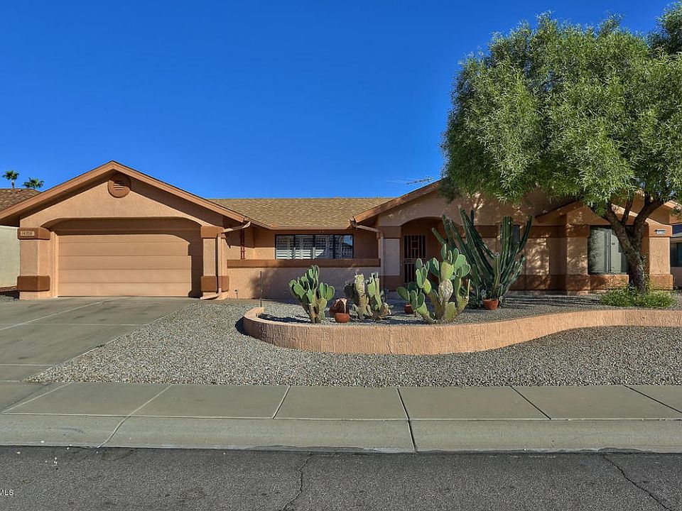 1st image of 14708 W Ravenswood Dr