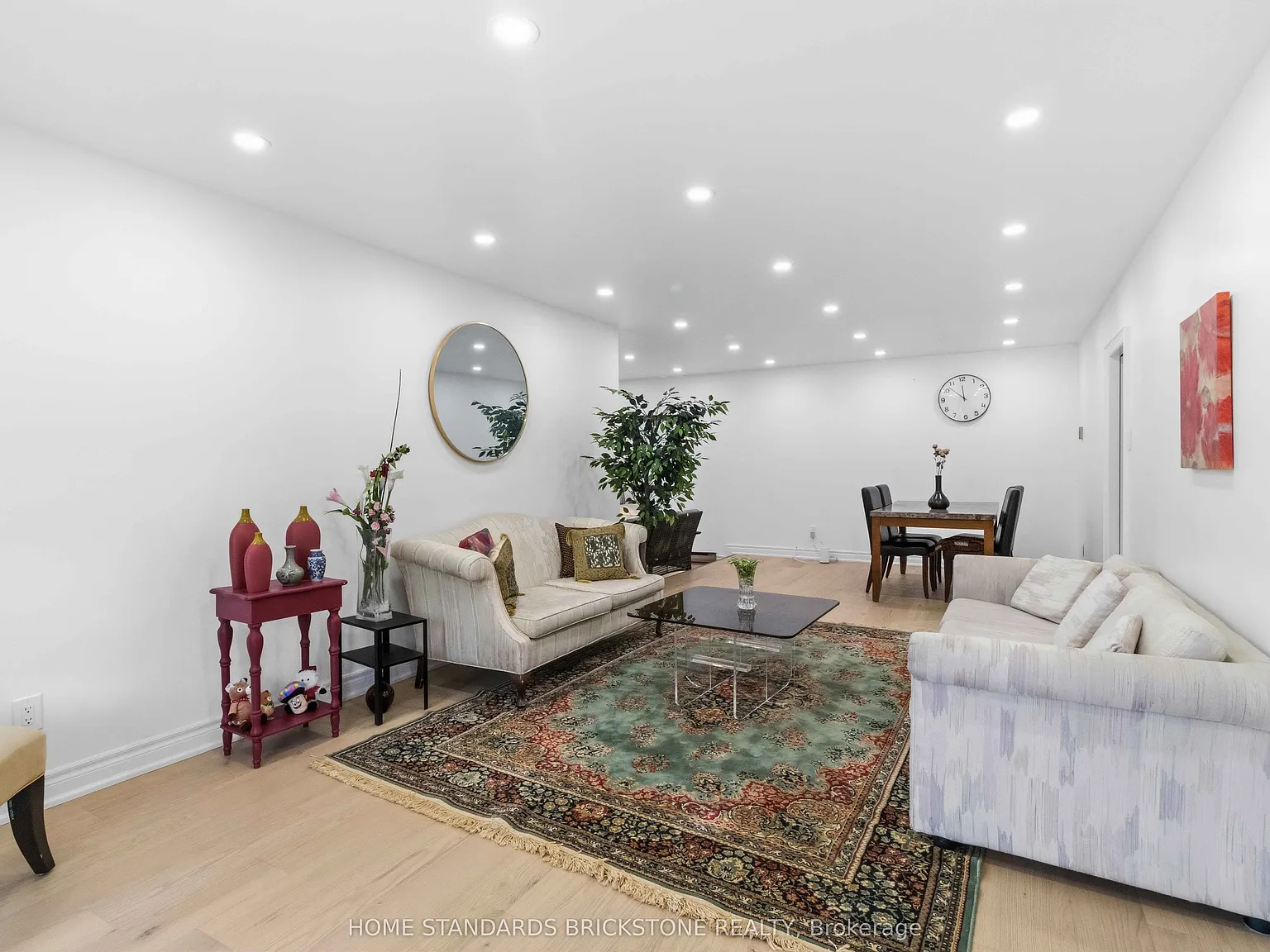 6 bed, $5,400 — Photo 4