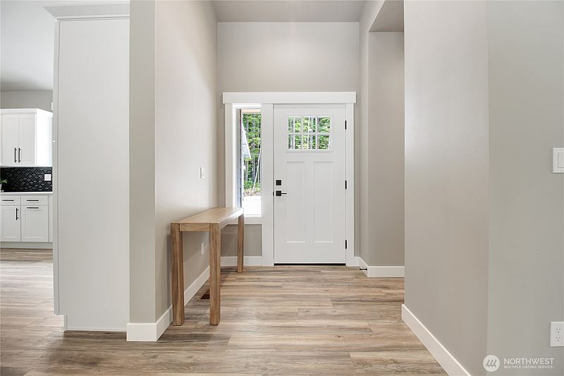 5th image of 30732 419th Avenue NE Lot B