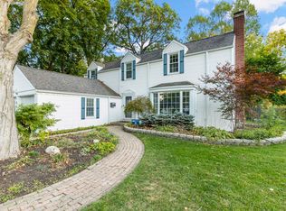 1637 Rainbow Bend Blvd, Elkhart, IN 46514