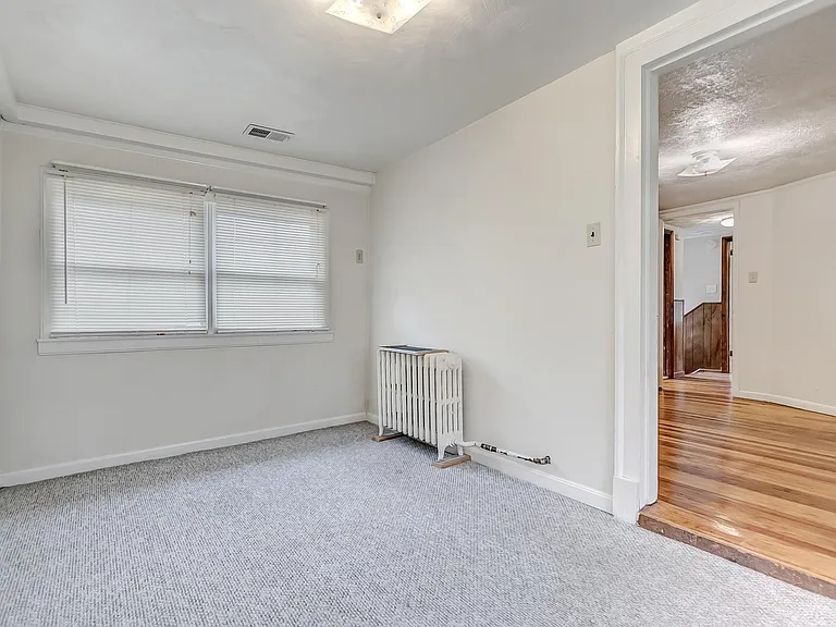 9038 Rhode Island Ave — Photo 26