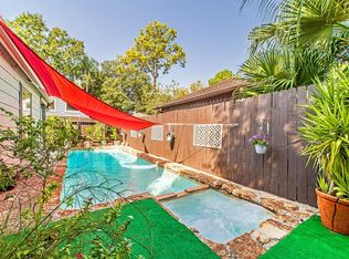 14306 Overbrook Ln, Houston, TX 77077