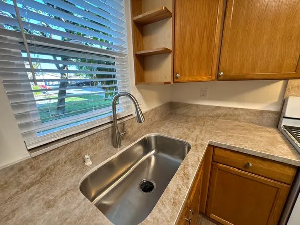 826-834 12th St #830, Imperial Beach, CA 91932