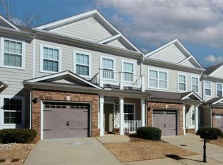 7754 Carnegie Dr, Fairburn, GA 30213