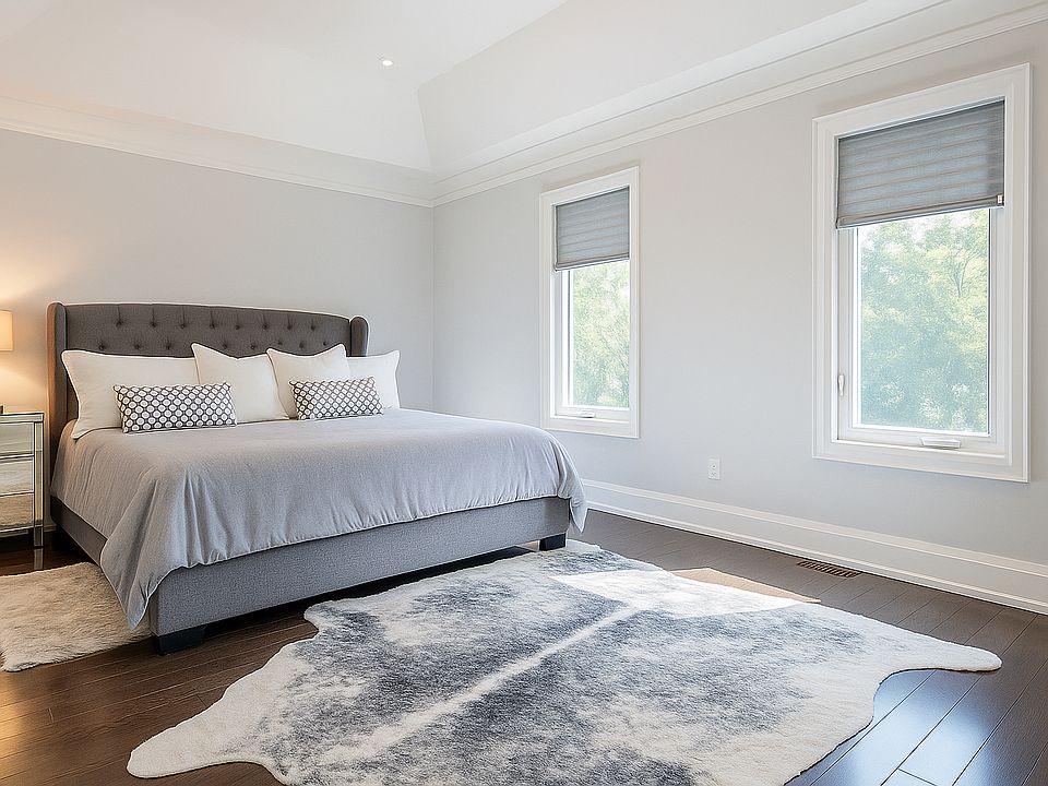 Bedroom A: $1,130 Private room with Queen sized bed