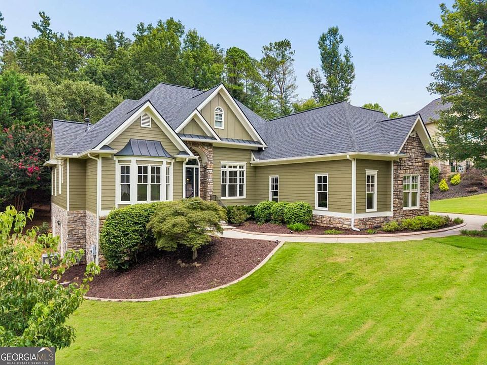 1st image of 221 Falling Water Way