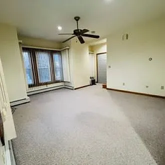 188 N Franklin St — Photo 3