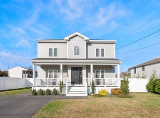 336 Grattan St, Fall River, MA 02721