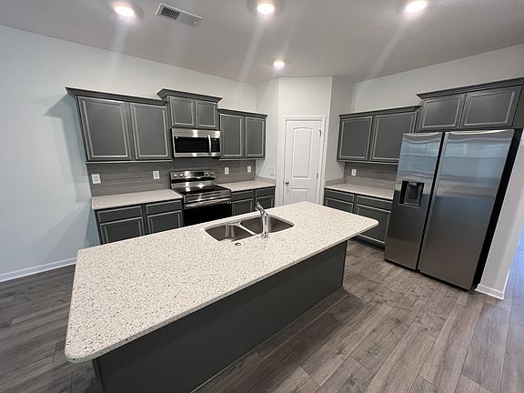 4th image of 3713 Hunter Bryce Ln #L-33