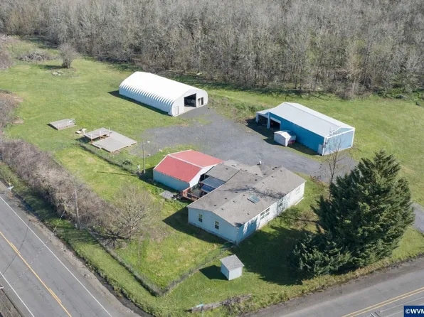 1177 Vaughan Ln, Lebanon, OR 97355