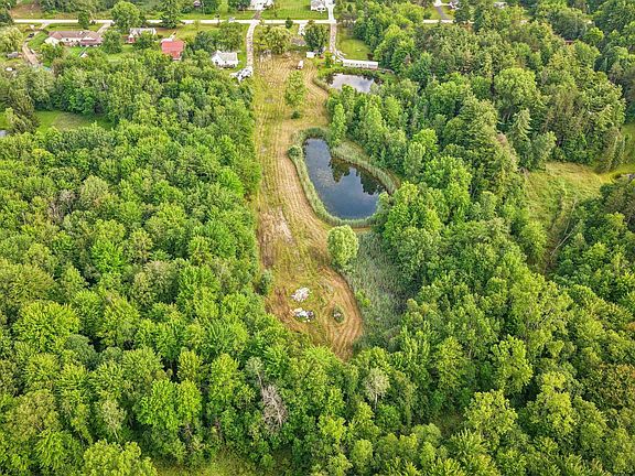 3rd image of 5695 Flinchbaugh Rd
