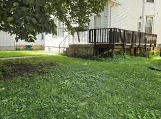 318 S 4th St #1F, Mankato, MN 56001