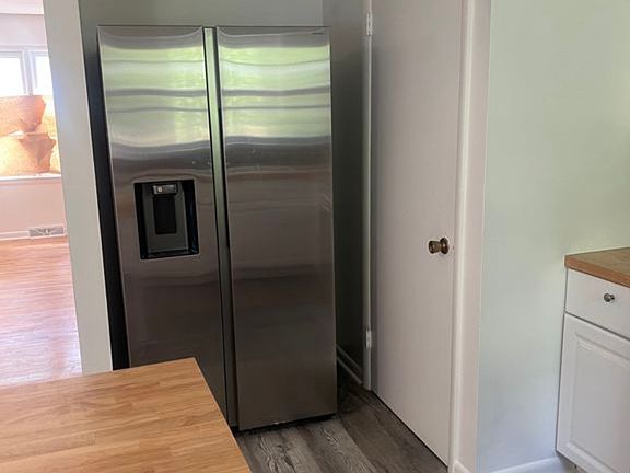 2nd image of 217 Mount Hope Dr #1