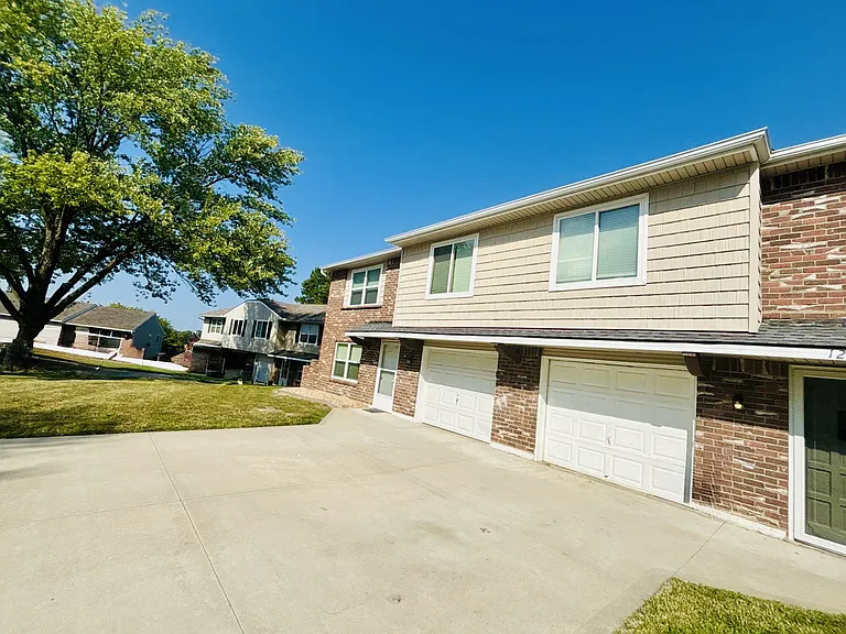 Kingsridge East Apartments — Photo 28