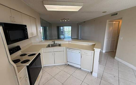 5th image of 2334 S Cypress Bend Drive #802