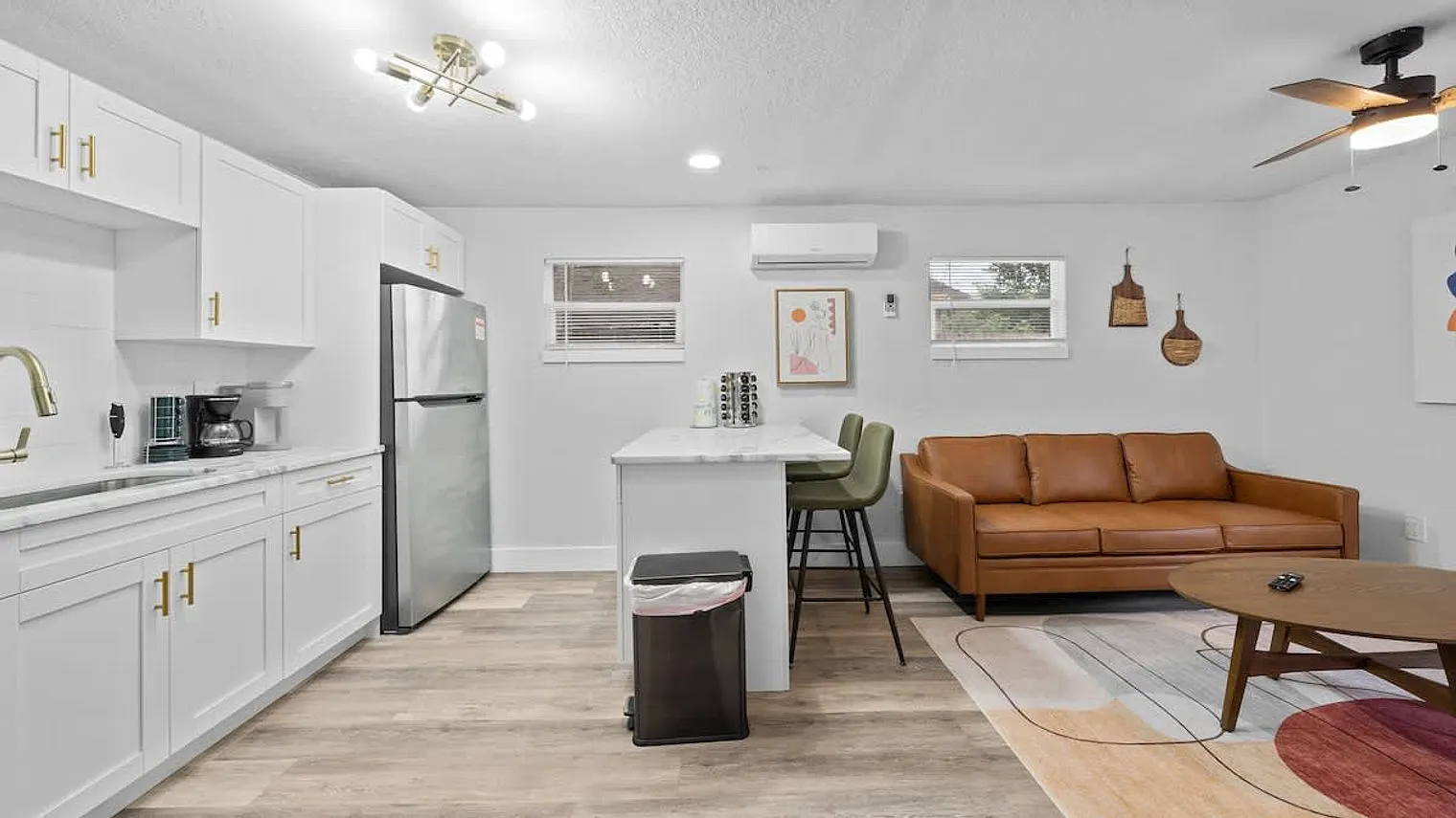 1 bed, 1.0 bath, 624 sqft, $3,103 — Photo 3