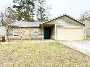 5370 Ridge Forest Dr, Stone Mountain, GA 30083