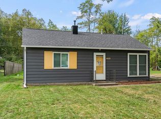 4618 W Cedar Crest Cir, Fort Wayne, IN 46809