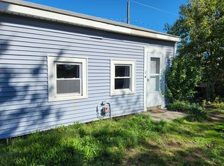 201 Riverside St, Portsmouth, RI 02871