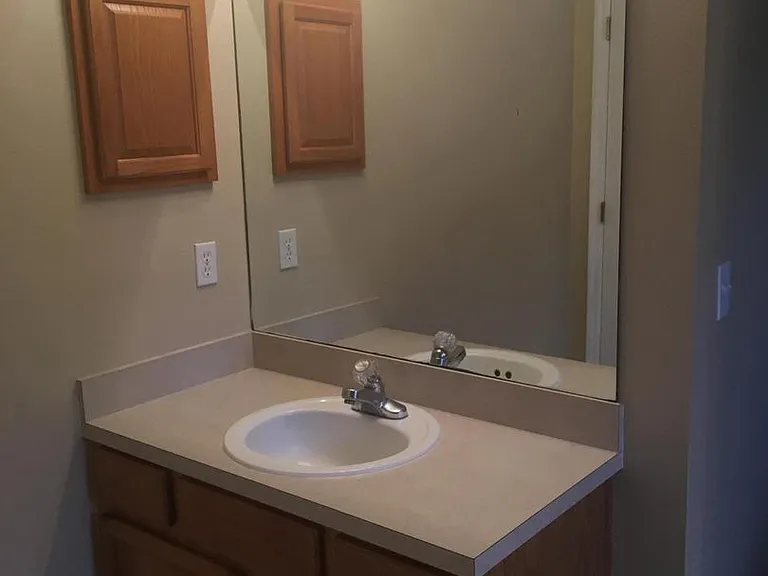154 Bamboo Ave SE — Photo 11