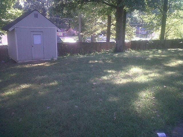 2nd image of 4026 University St