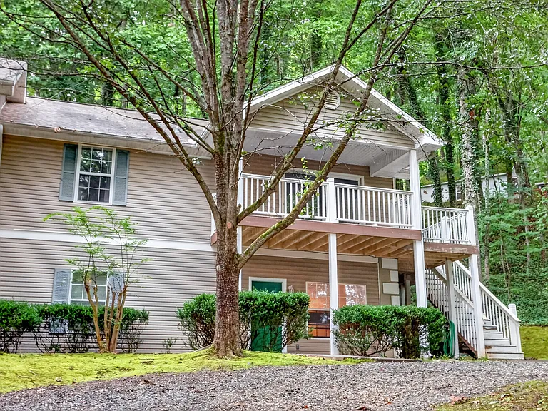 507 Emory Cir #B — Photo 21