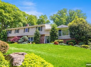 26 Kristin Pl, Old Tappan, NJ 07675