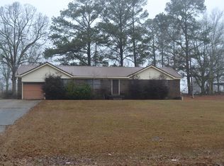 9 Oakwood Dr, Haleyville, AL 35565