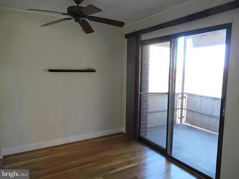 1569 N Colonial Ter #308Z — Photo 6