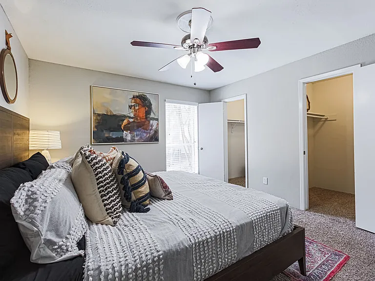 Heights 2121 — Photo 15