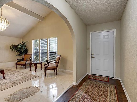 5th image of 5401 Oak Springs Dr
