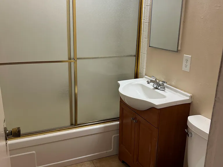 140 Lincoln Ave — Photo 6