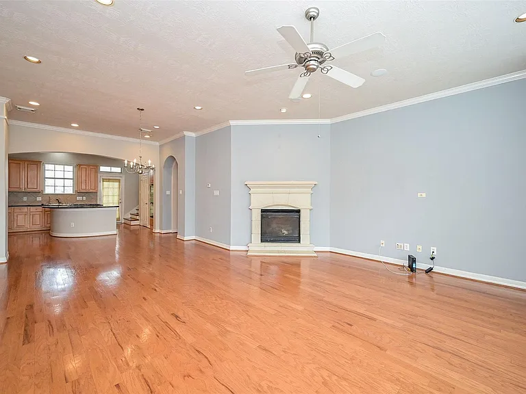 7933 Telluride Dr — Photo 3