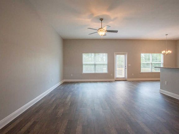 5th image of 5571 Galaxy Dr