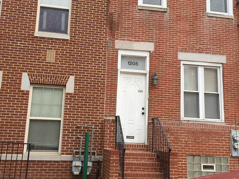 1205 Christian St #2 — Photo 7