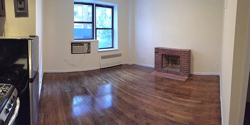 Rented by America Realty LLC | media 6