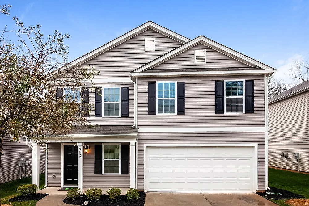 3 bed, 2.5 bath, 1890 sqft, $2,075 — Photo 1