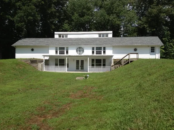 1551 Canada Flatt Rd, Cookeville, TN 38506