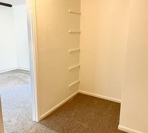 5th image of 9518 Topridge Dr APT 29